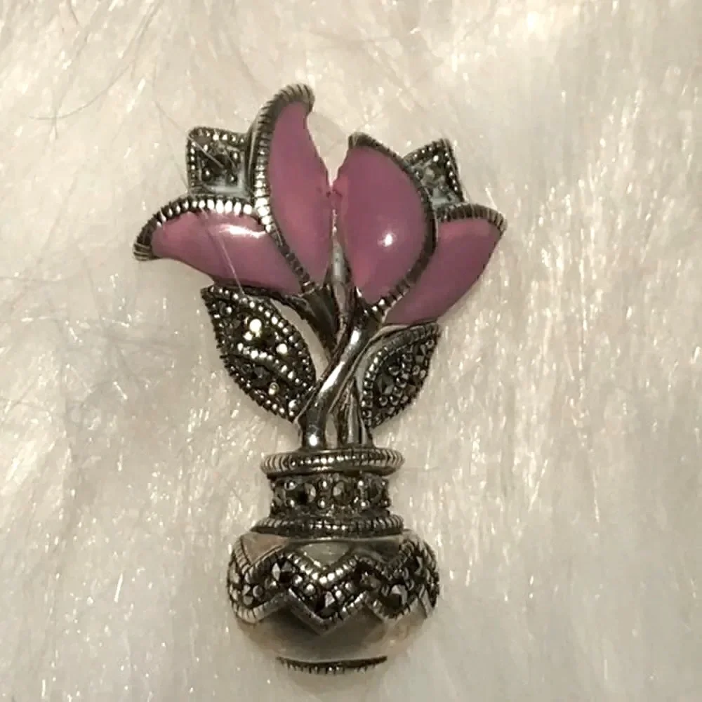 Beautiful Flowers 925 silver pin